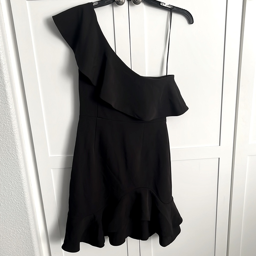 Shills The Label Women’s Mini Little Black Dress Aurora One Shoulder Size S NWT - Picture 7 of 7